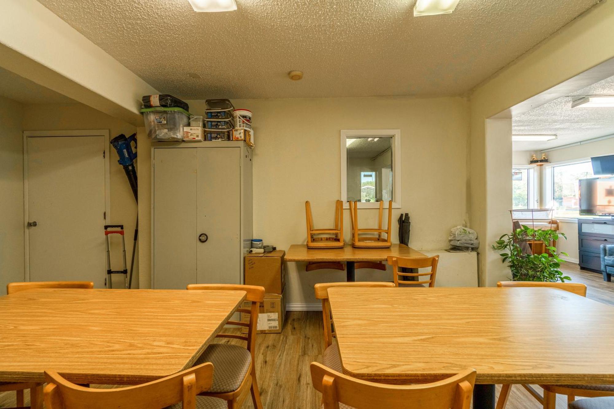 Regency Inn & Suites By Oyo Bay City Tx Extérieur photo